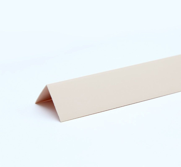 Уголок ПВХ  20х20х2700 слоновая кость Идеал---